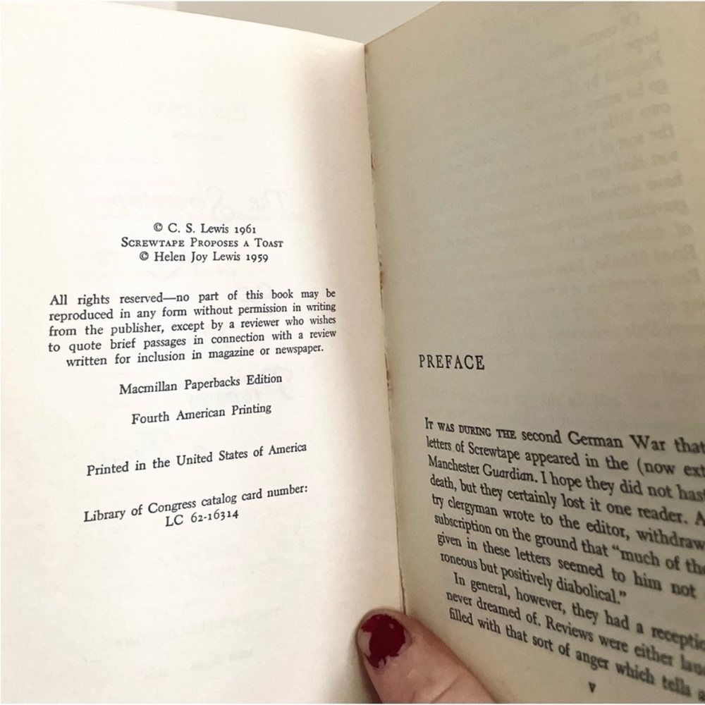 💥 VTG 1961 “The Screwtape Letters” by C.S. Lewis - Picture 5 of 6